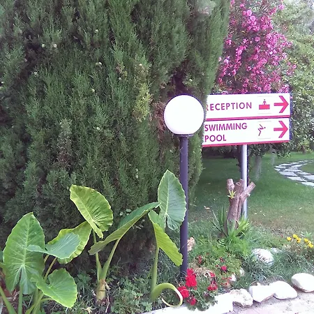 Paola Дом отдыха *