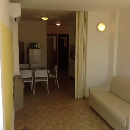 Paola Дом отдыха